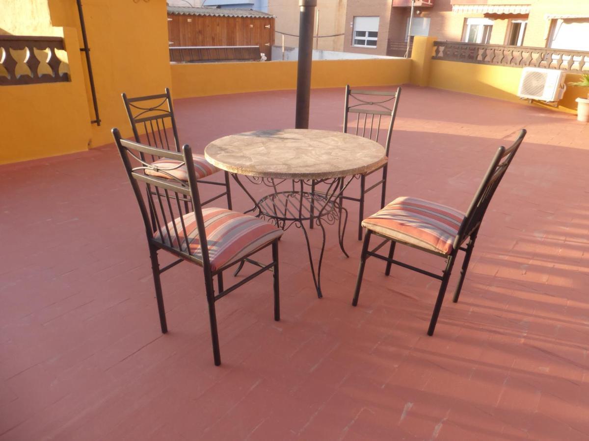 엘 캄펠로 Agradable Casa Con Patio Y Terraza En El Centro 빌라 외부 사진