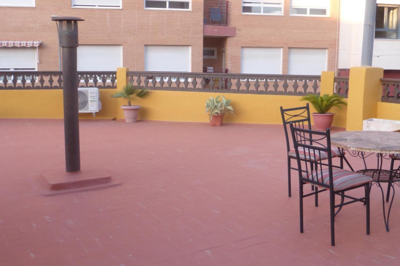 엘 캄펠로 Agradable Casa Con Patio Y Terraza En El Centro 빌라 외부 사진