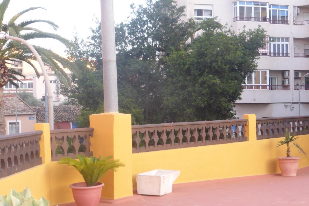 엘 캄펠로 Agradable Casa Con Patio Y Terraza En El Centro 빌라 외부 사진