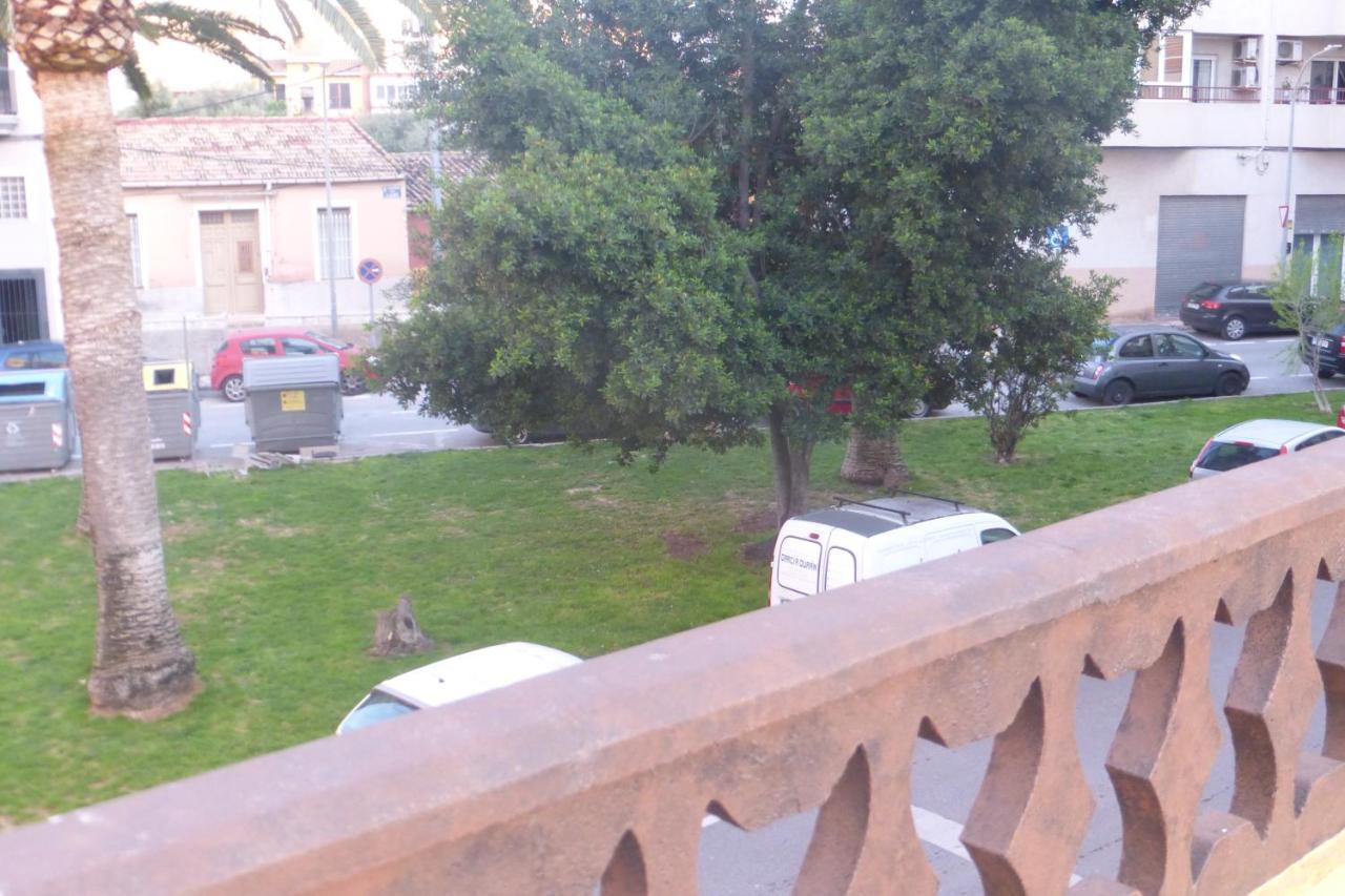 엘 캄펠로 Agradable Casa Con Patio Y Terraza En El Centro 빌라 외부 사진