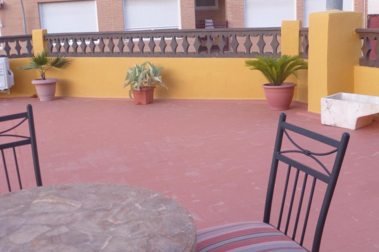 엘 캄펠로 Agradable Casa Con Patio Y Terraza En El Centro 빌라 외부 사진