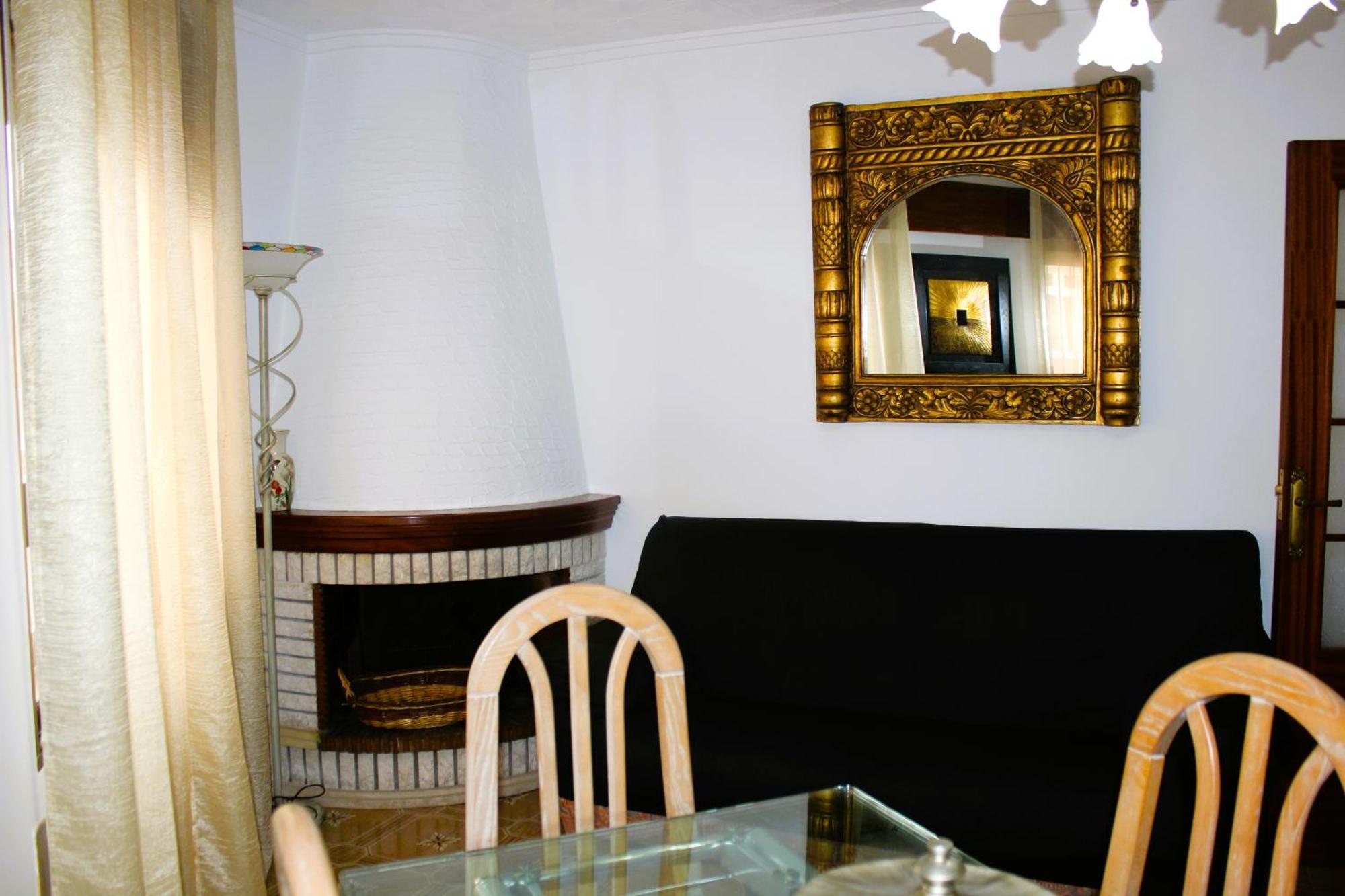엘 캄펠로 Agradable Casa Con Patio Y Terraza En El Centro 빌라 외부 사진